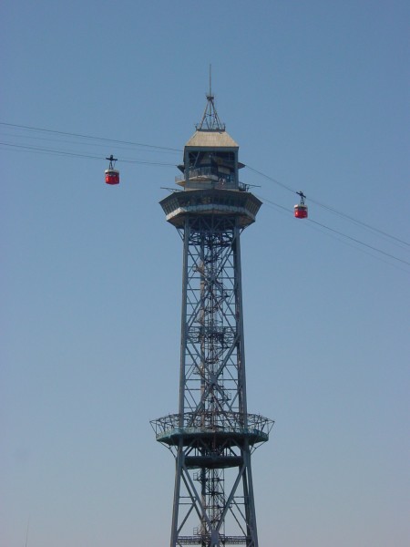 Seilbahnstation (Torre de Jaume I) am Hafen.JPG -                                