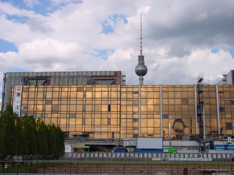 Palast der Republik 1.JPG -                                