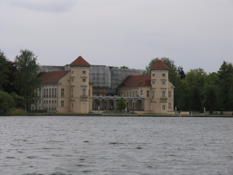 Rheinsberg - Grienerick-See - Blick auf Schloss.JPG - OLYMPUS DIGITAL CAMERA         