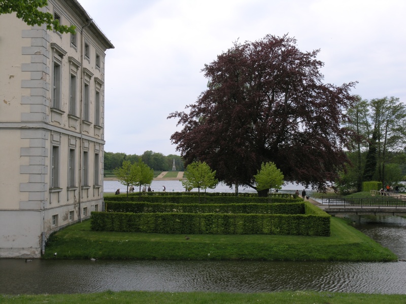 Rheinsberg - Schloss von Kanalseite 1.JPG - OLYMPUS DIGITAL CAMERA         