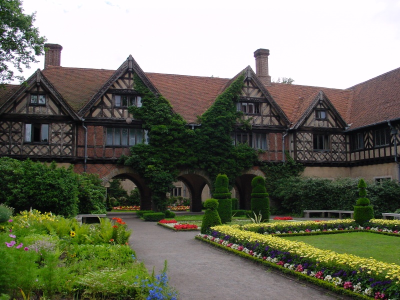 Schloss Cecilienhof 2.JPG -                                