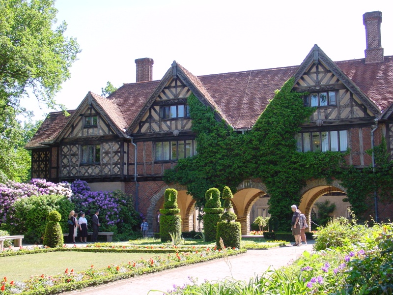 Schloss Cecilienhof 3.JPG -                                