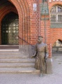 Koepenick Rathaus - Figur Hauptmann v. Koepenick