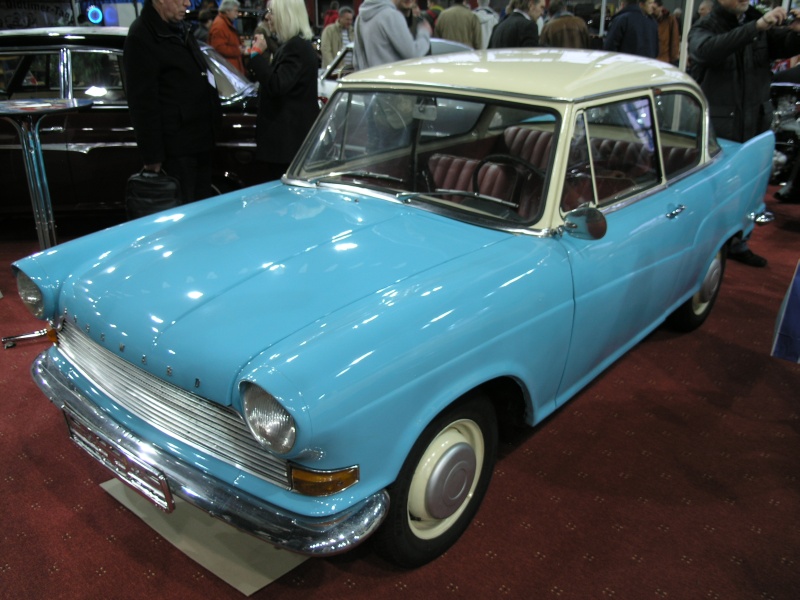 Borgward 4 (vorne seitlich).JPG - OLYMPUS DIGITAL CAMERA         