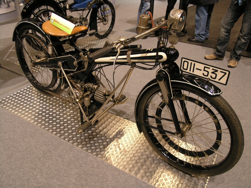 Tx-Motorrad.JPG - OLYMPUS DIGITAL CAMERA         