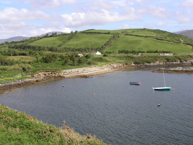 Beara Peninsula - Blick auf Bucht 1.JPG - Photos of Ireland, in June 2005