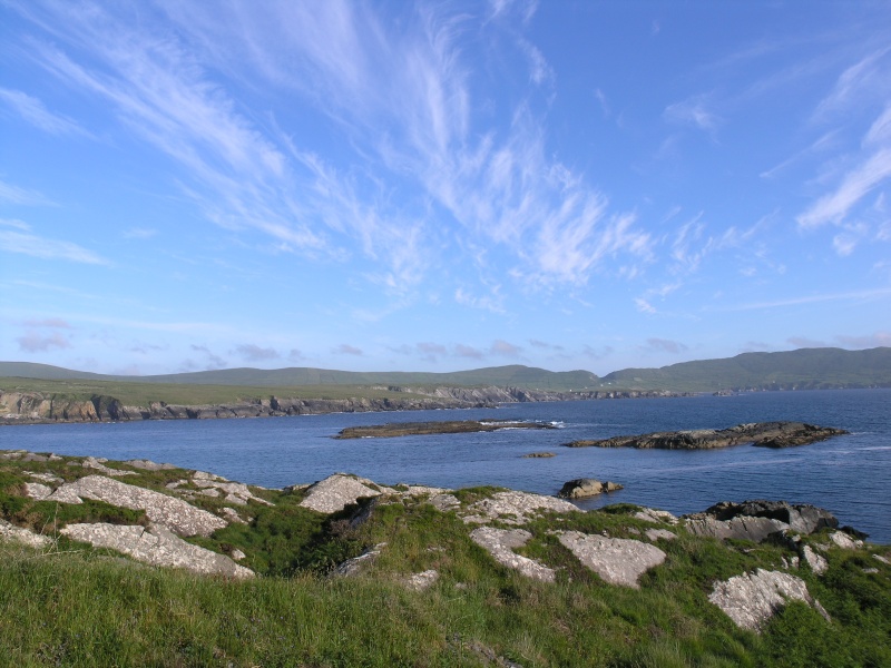 Beara Peninsula - Blick auf Bucht 3.JPG - Photos of Ireland, in June 2005