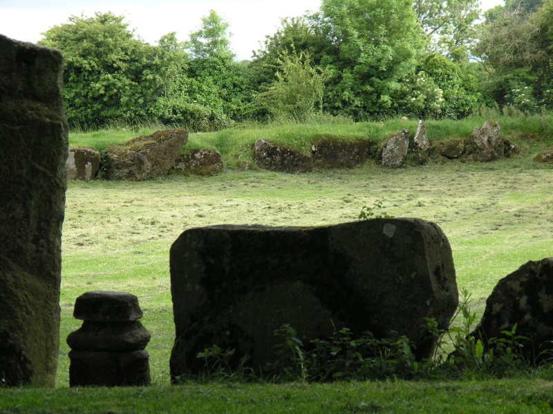 Lough Gur (Naehe) - Steinkreis 4.JPG - Photos of Ireland, in June 2005