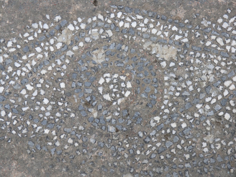 Amari-Becken - Thronos Reste von roemischem Mosaikboden.JPG - OLYMPUS DIGITAL CAMERA         