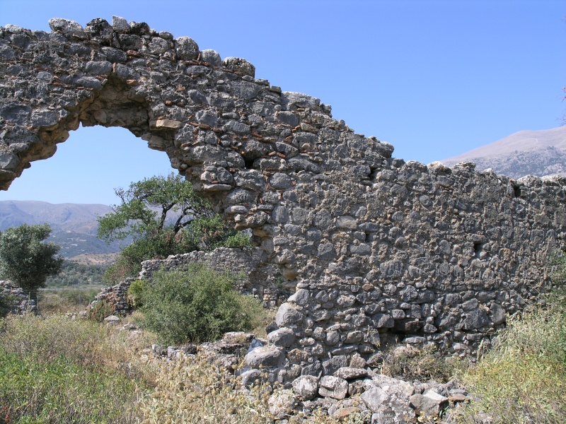 Amari-Becken - Vizari Basilika Ruine 1.JPG - OLYMPUS DIGITAL CAMERA         