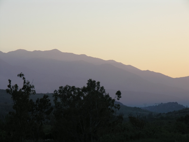 Georgioupolis - Blick auf Berge 2.JPG - OLYMPUS DIGITAL CAMERA         
