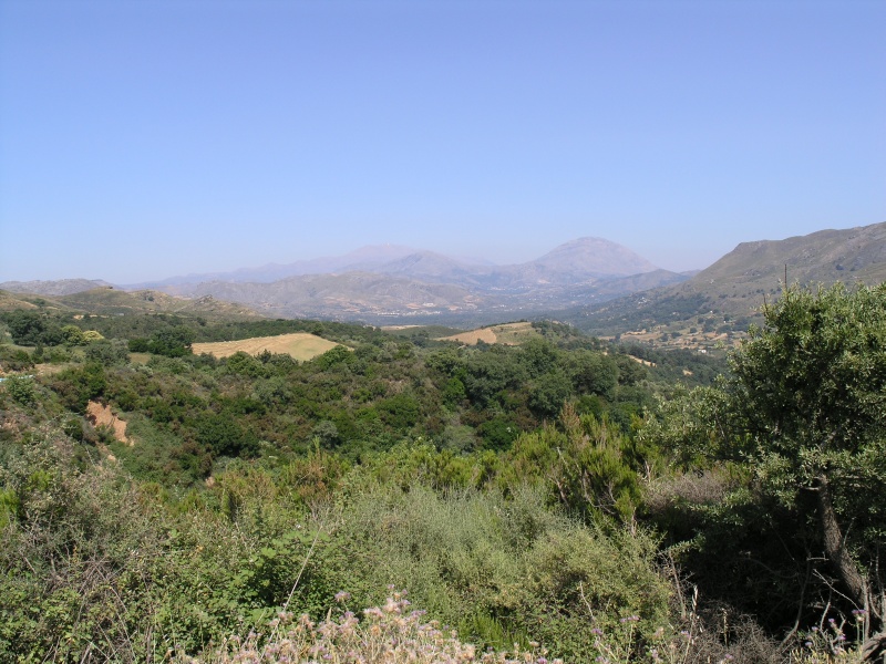 Naehe Ag. Ioannis - Landschaftsblick 1.JPG - OLYMPUS DIGITAL CAMERA         