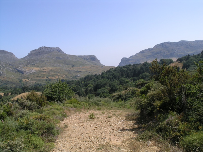 Naehe Ag. Ioannis - Landschaftsblick 3.JPG - OLYMPUS DIGITAL CAMERA         