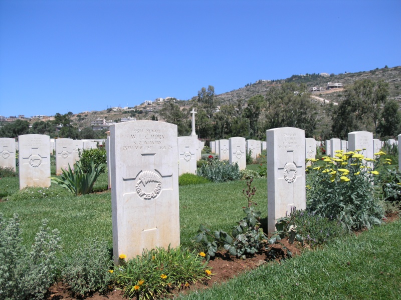 Souda - Britischer Soldatenfriedhof 2.JPG - OLYMPUS DIGITAL CAMERA         