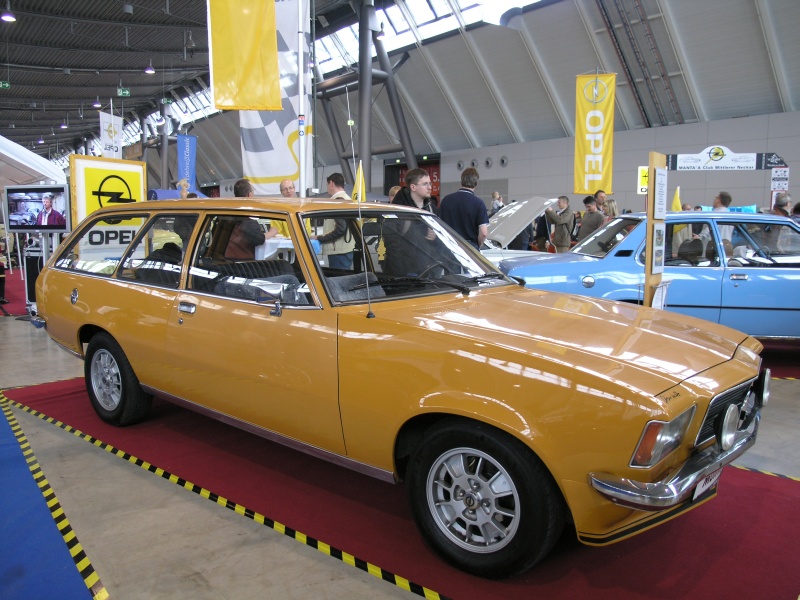Opel Rekord D Caravan.JPG - OLYMPUS DIGITAL CAMERA         