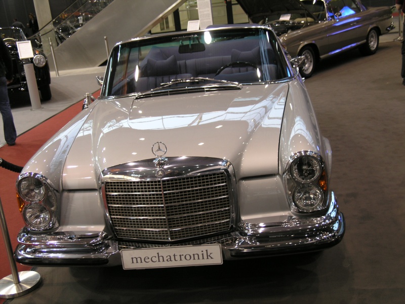 Mercedes 280 SE 3.5 Cabriolet (vorne).JPG - OLYMPUS DIGITAL CAMERA         