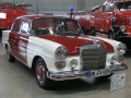 Mercedes 200 Feuerwehr-Kommandowagen (vorne)