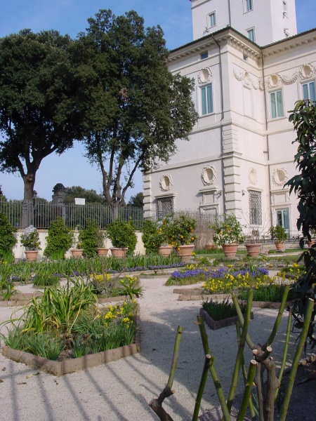 Galleria Borghese - Garten.JPG -                                