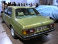 BMW 730 (seitlich hinten)